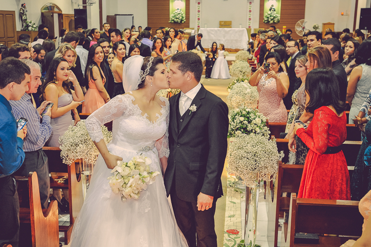 casamento joana e abel - cerimonia religiosa - igreja santa rita de cassia - charles studio