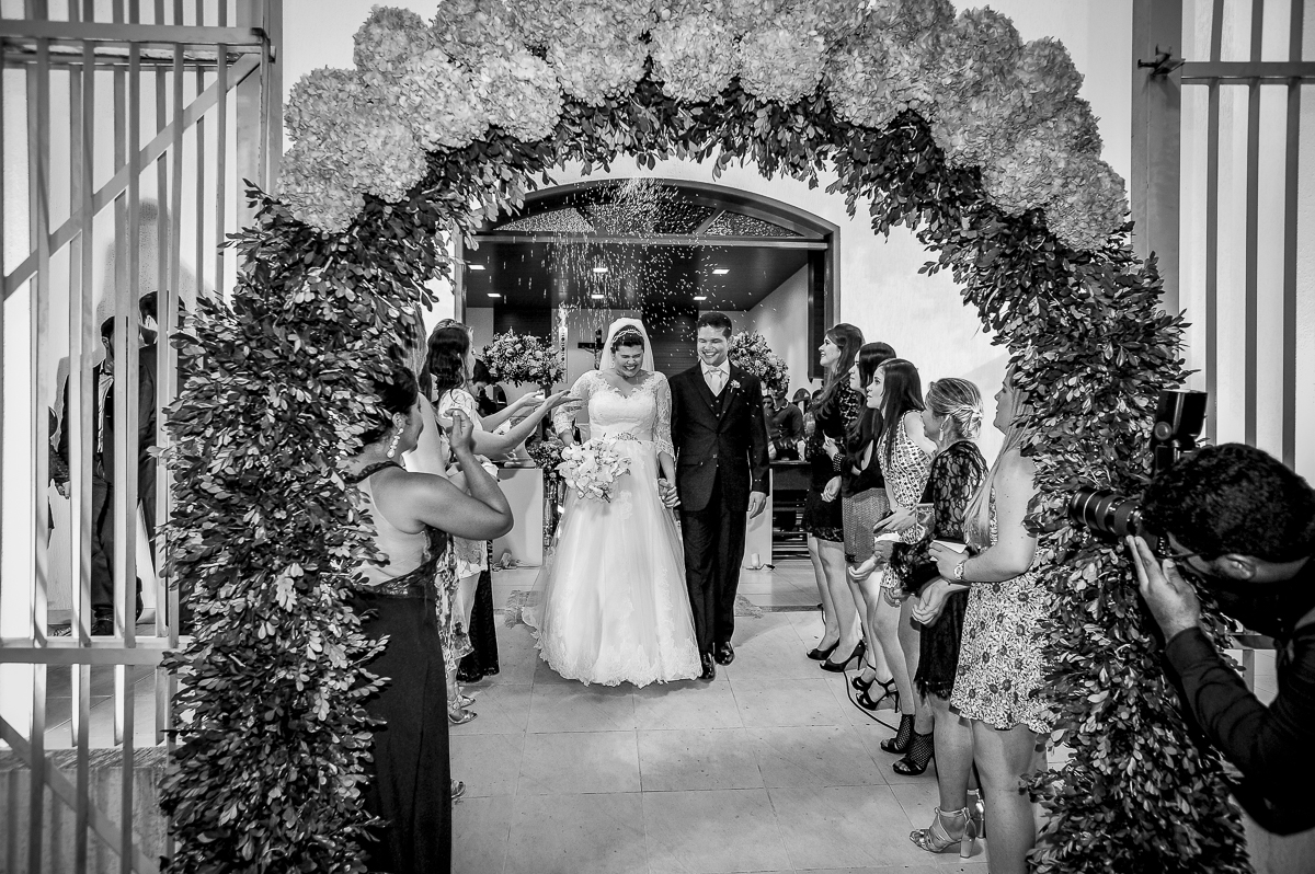 casamento joana e abel - cerimonia religiosa - igreja santa rita de cassia - charles studio