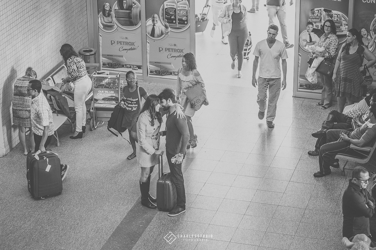 ensaiodecasal_aeroporto_caroleedson_charlesstudiofotografia