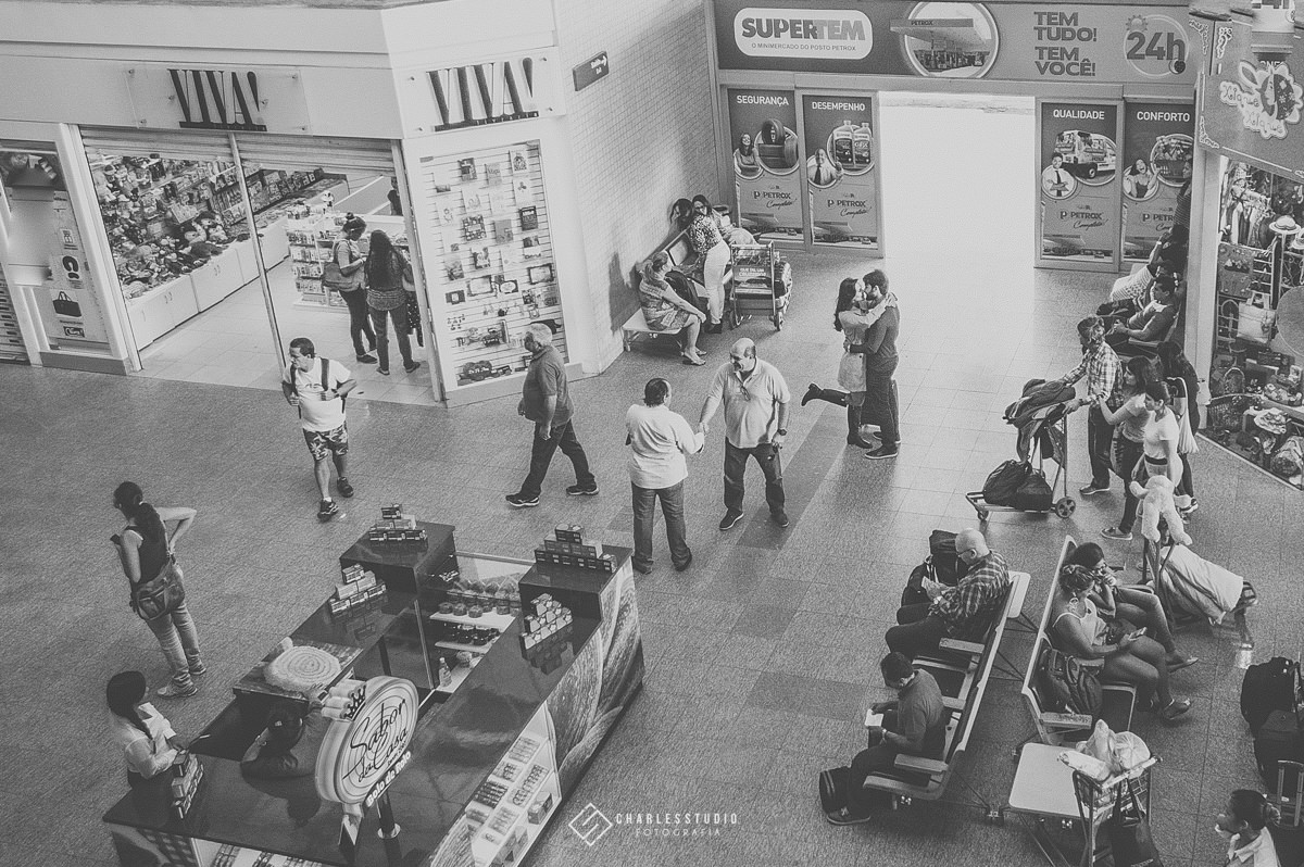 ensaiodecasal_aeroporto_caroleedson_charlesstudiofotografia