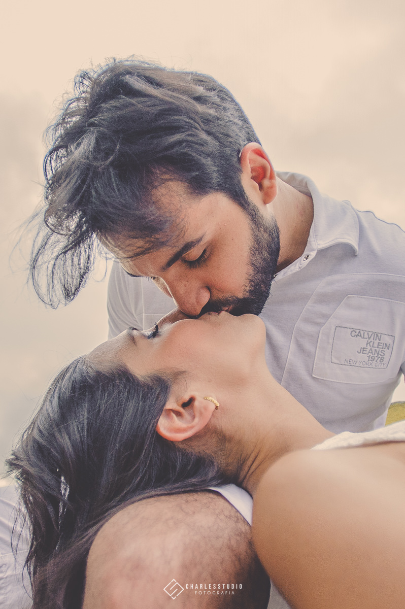 ensaiodecasal_orlapordosol_caroleedson_charlesstudiofotografia