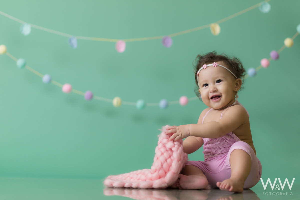 ensaio acompanhamento 6 meses trimestral menina são paulo em estudio