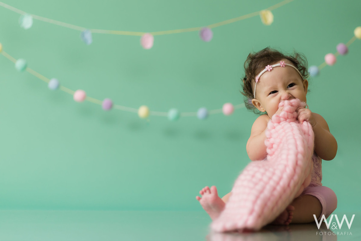 ensaio acompanhamento 6 meses trimestral menina são paulo em estudio