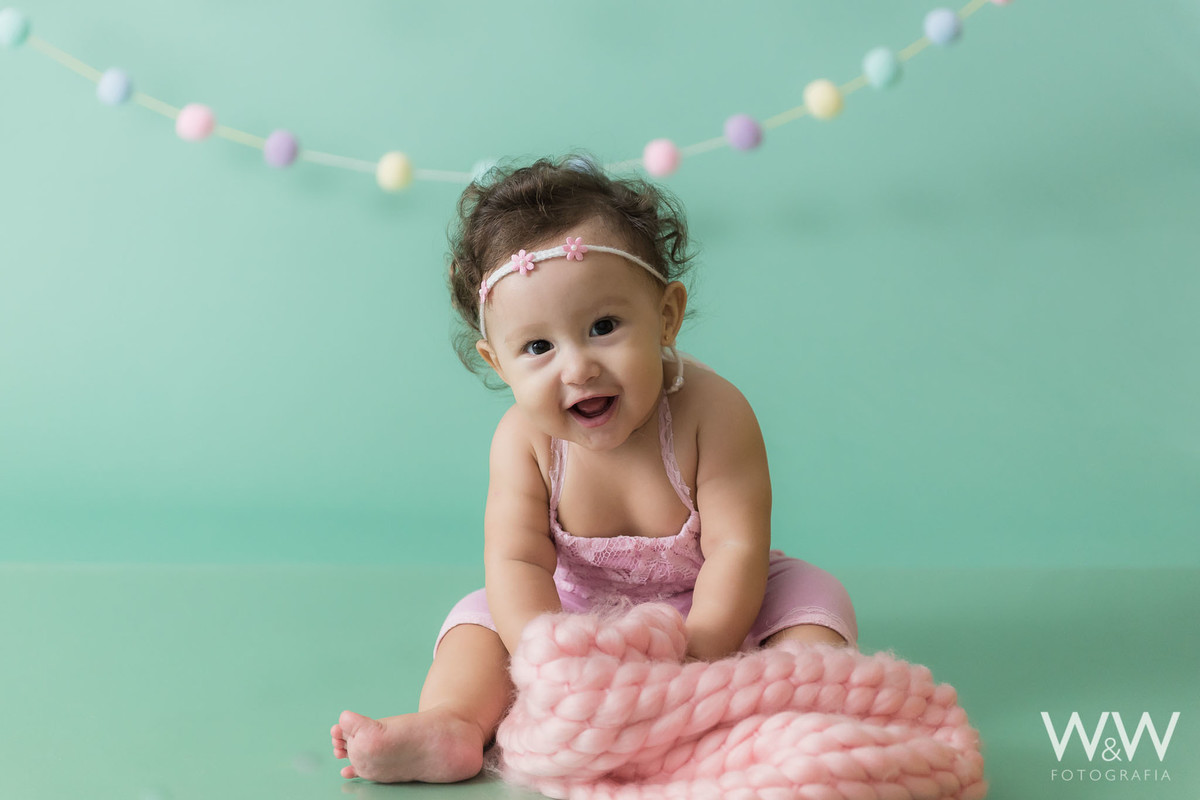 ensaio acompanhamento 6 meses trimestral menina são paulo em estudio