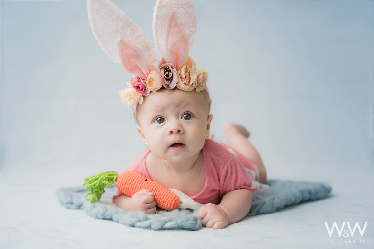 acompanhamento 3 meses menina estudio pascoa ensaio