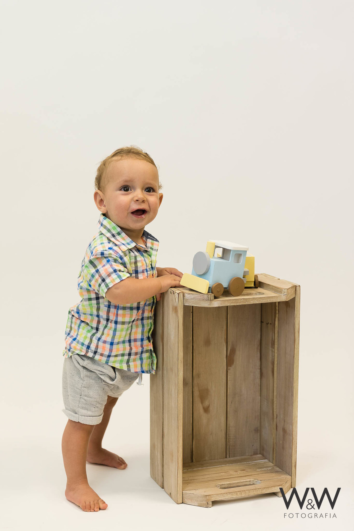 ensaio acompanhamento menino 9 meses ricardo estúdio wewfoto são paulo sp