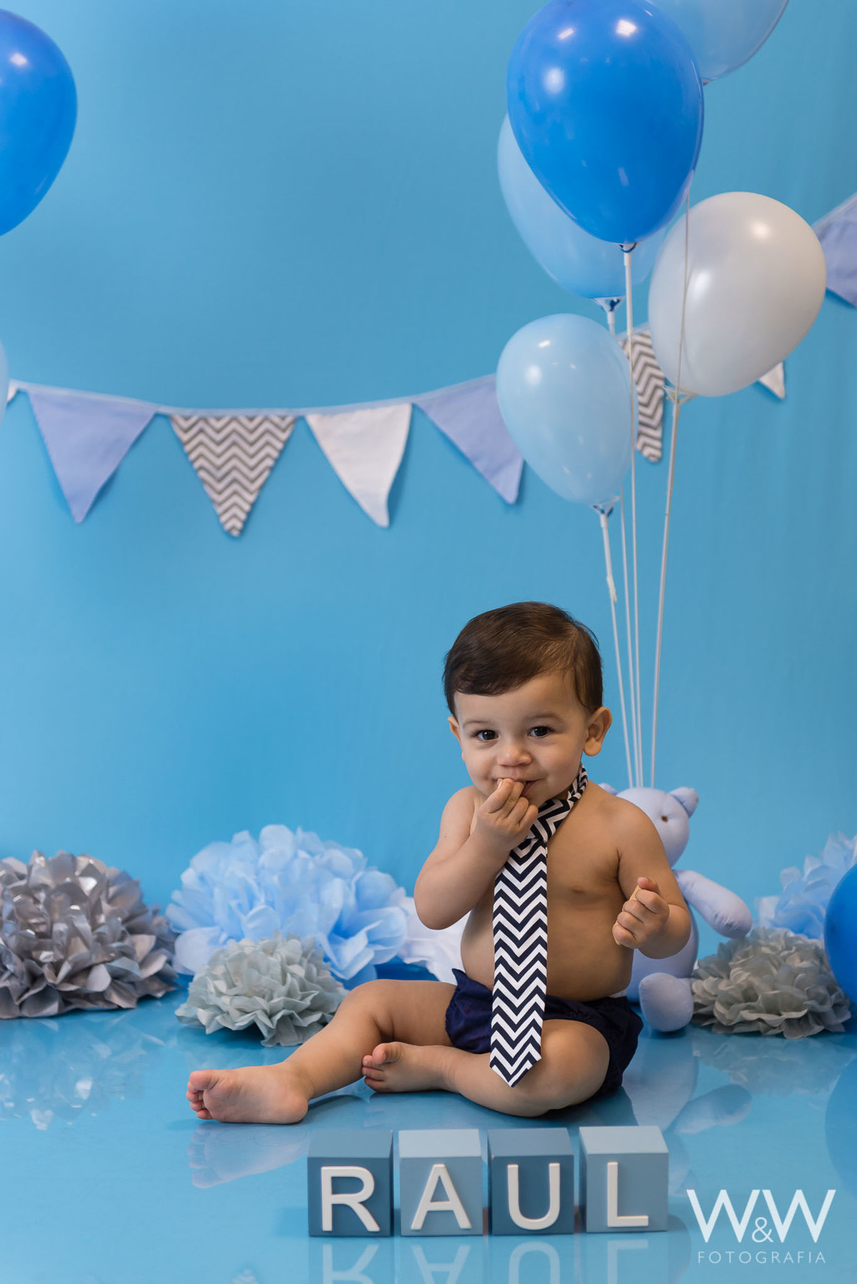 ensaio cake smash wewfotografia est&uacute;dio s&atilde;o paulo azul