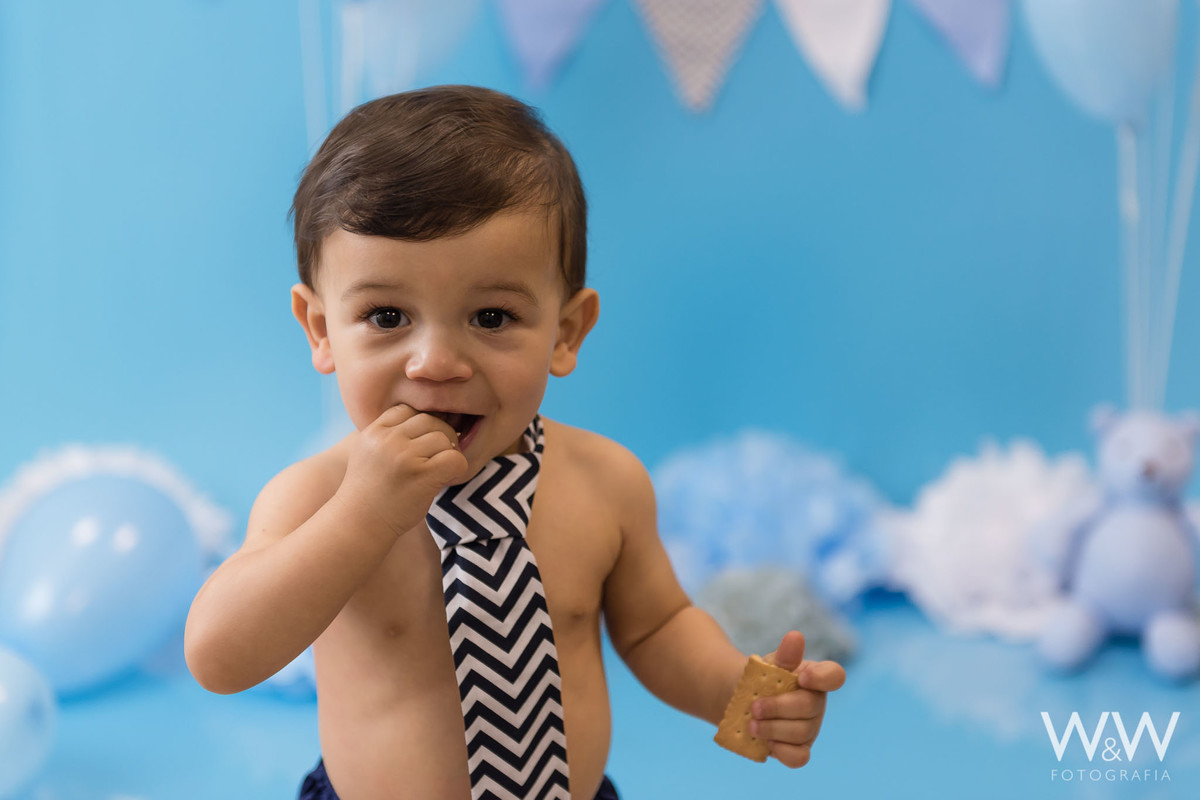 ensaio cake smash wewfotografia est&uacute;dio s&atilde;o paulo azul