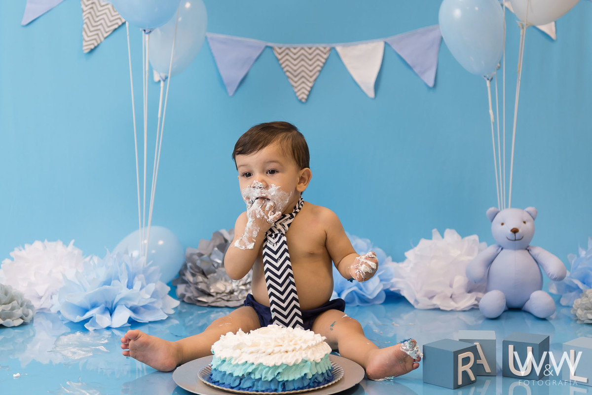 ensaio cake smash wewfotografia est&uacute;dio s&atilde;o paulo azul