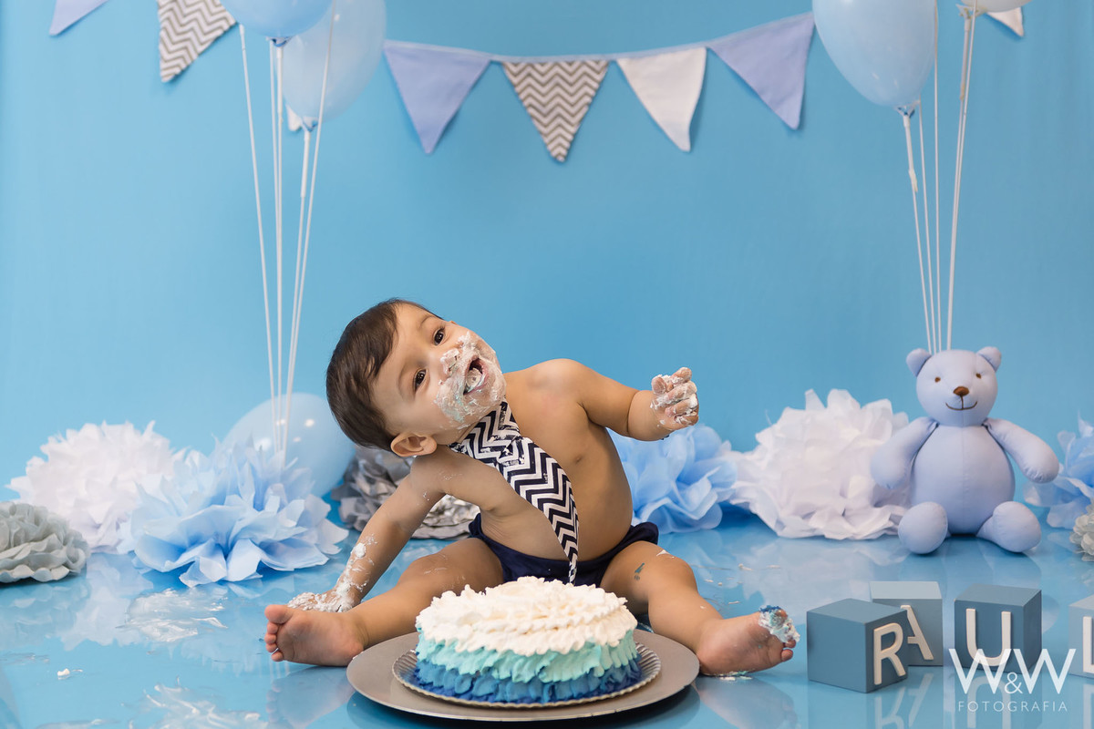 ensaio cake smash wewfotografia est&uacute;dio s&atilde;o paulo azul