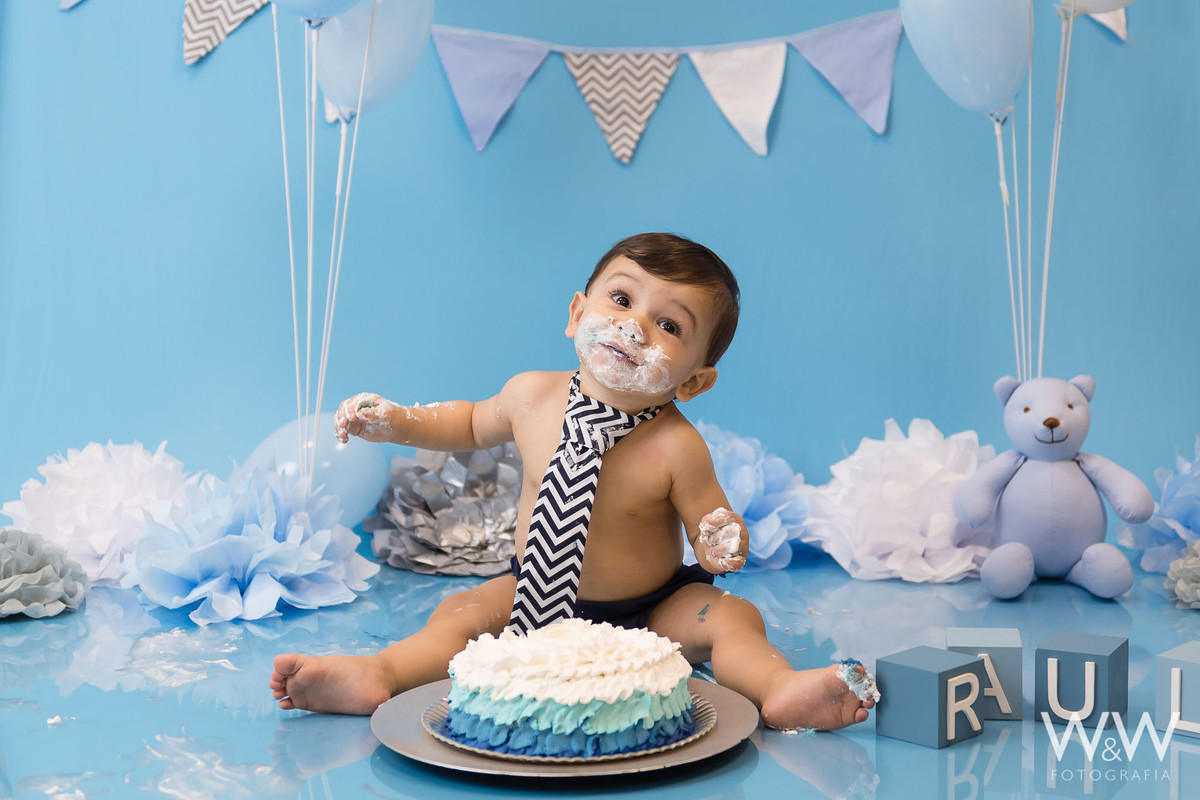 ensaio cake smash wewfotografia est&uacute;dio s&atilde;o paulo azul
