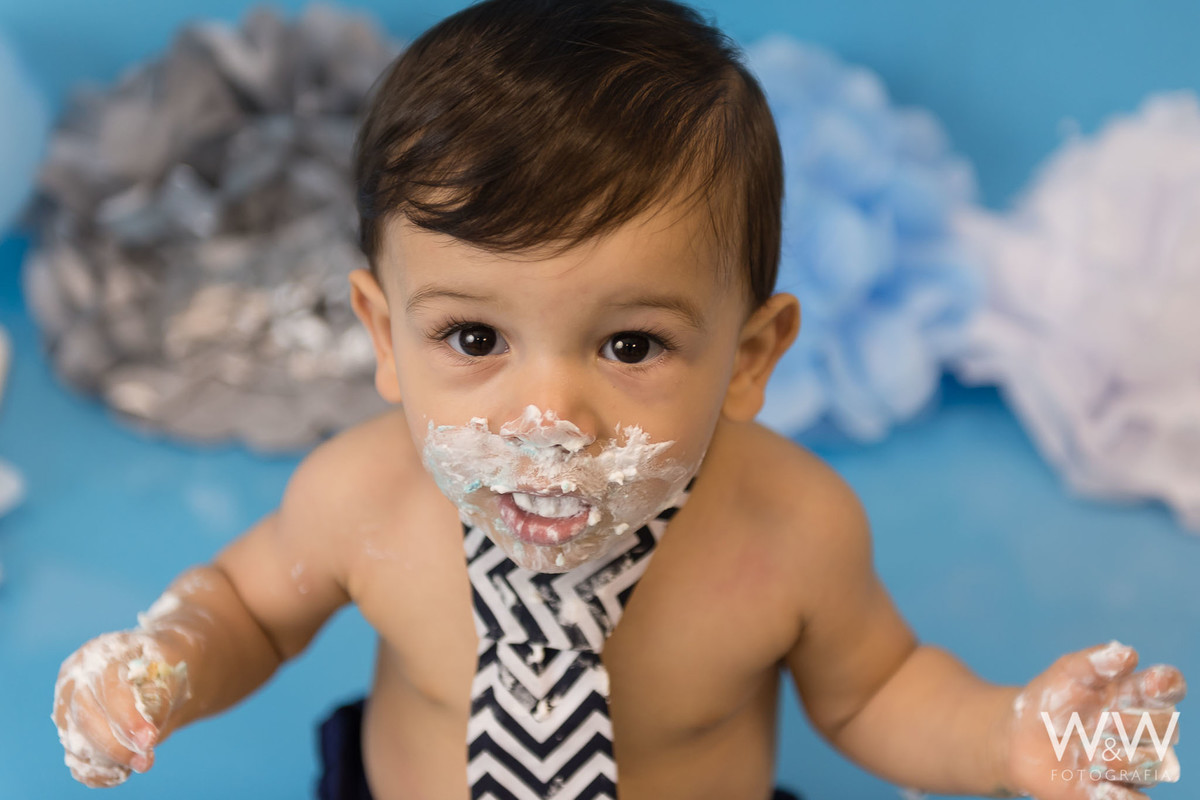 ensaio cake smash wewfotografia est&uacute;dio s&atilde;o paulo azul