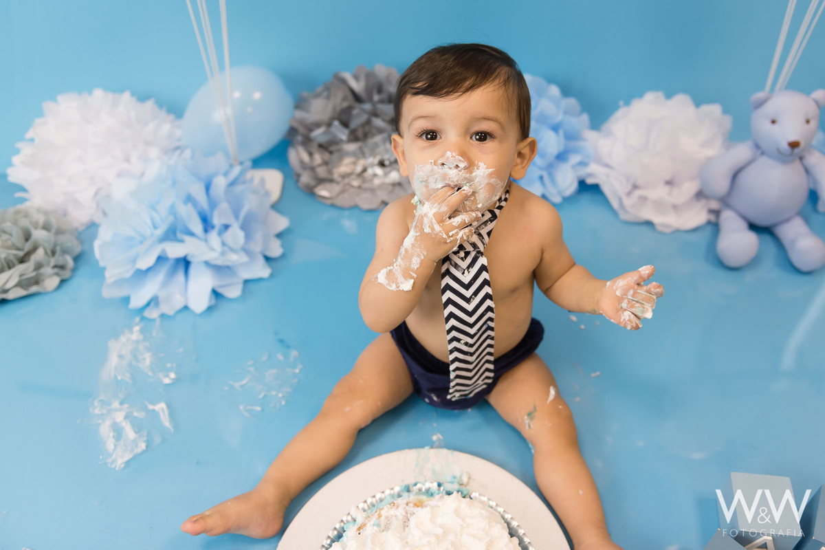 ensaio cake smash wewfotografia est&uacute;dio s&atilde;o paulo azul