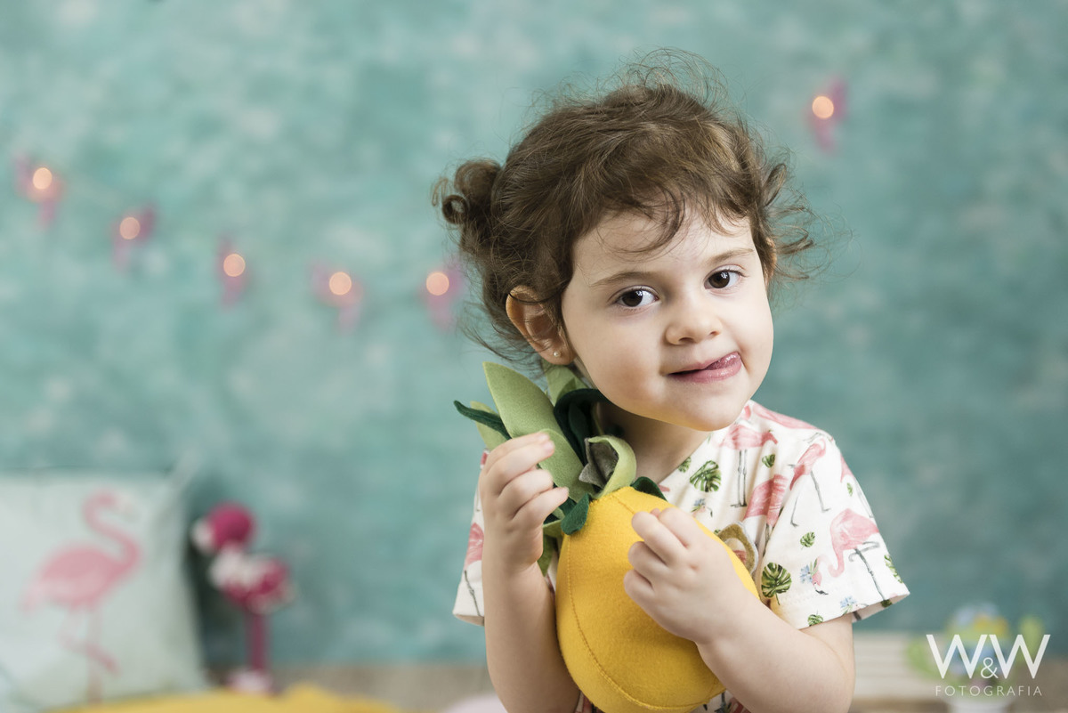 ensaio temático verão estúdio flamingo abacaxi são paulo