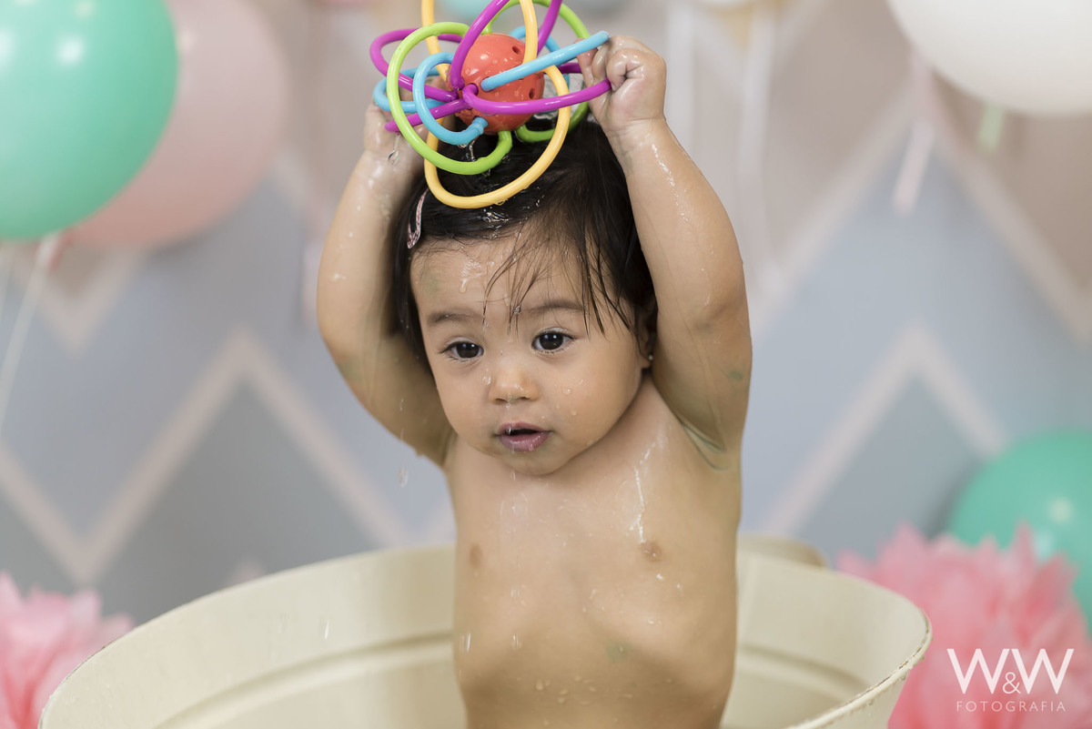 smash the cake menina maya são paulo estúdio ensaio de 1 ano wewfoto