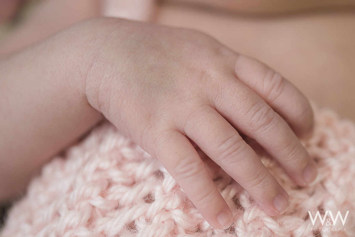 ensaio newborn menina são paulo estúdio wewfotografia wewfoto detalhes