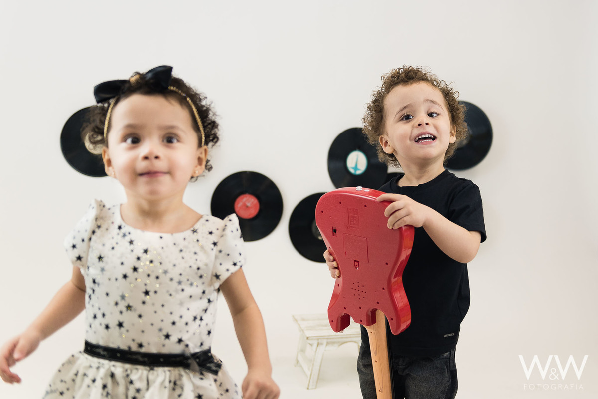 ensaio rock and roll 2019 estúdio wewfotografia rockabilly guitarra