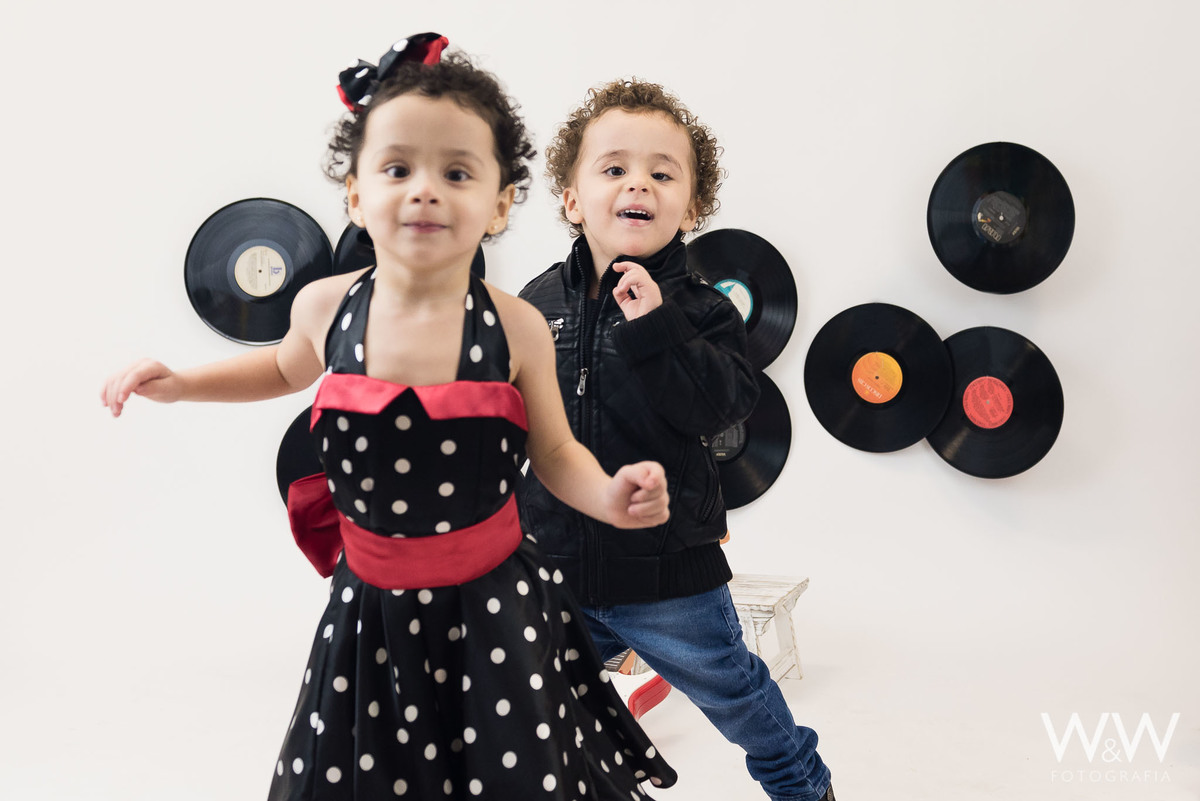 ensaio rock and roll 2019 estúdio wewfotografia rockabilly guitarra