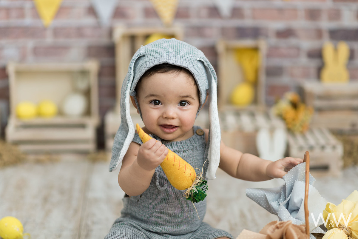 ensaio Pascoa 2021 em estúdio menino bebê são paulo chácara santo antonio wewfotografia