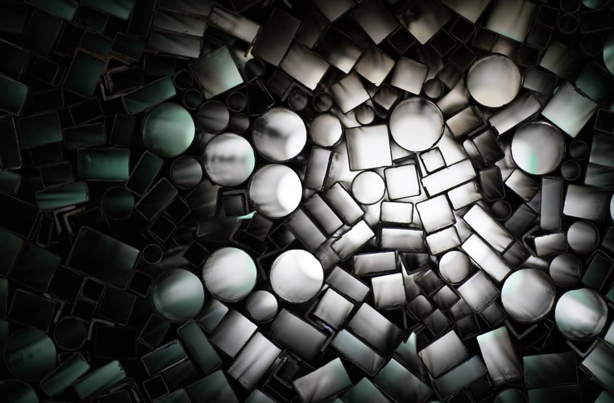  IPÊ BRANCO , 2023
 Impressão em papel algodão
 Rag Photographique 310g
 e impressão em Gaz sobreposto
 150 X 100 CM / 110 X 70 CM