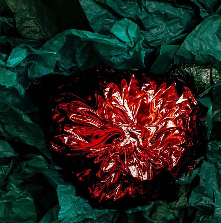  GRANADA ALMANDINA, 2021
 Impressão em papel algodão
 Rag Photographique 310g
 e impressão em Gaz sobreposto
 45 X 45 CM