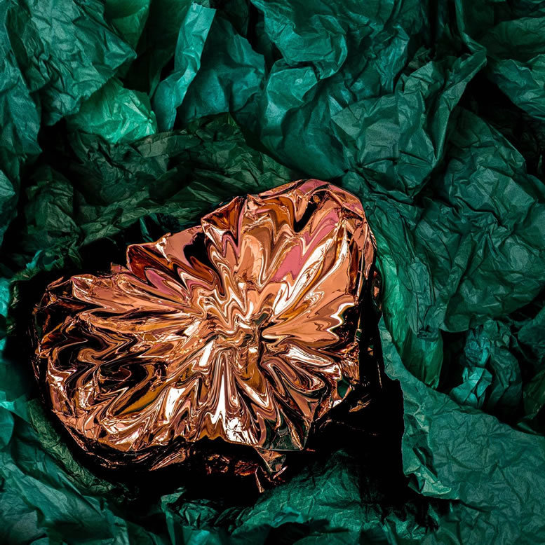  MORGANITA, 2021
 Impressão em papel algodão
 Rag Photographique 310g
 e impressão em Gaz sobreposto
 45 X 45 CM