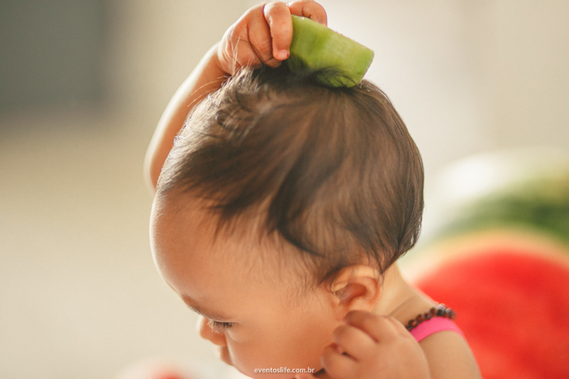 smash the fruit ensaio infatil primeiro ano elisa life fotografia espontanea cabeça