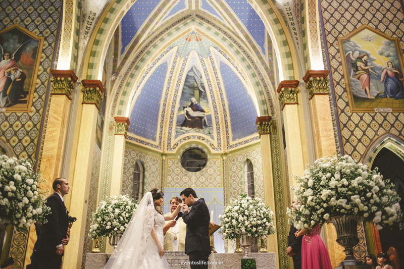 fotografia de casamento sorocaba daniele e evandro avaré alex oliveira cyndi omoto melhor fotógrafo de sp são paulo itu valinhos cerimonial angela fernandes cerimônia em igreja benção cristã