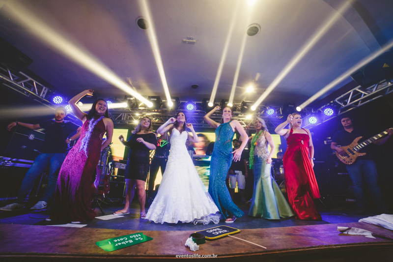 fotografia de casamento sorocaba daniele e evandro avaré alex oliveira cyndi omoto melhor fotógrafo de sp são paulo itu valinhos cerimonial angela fernandes recepção noiva no palco