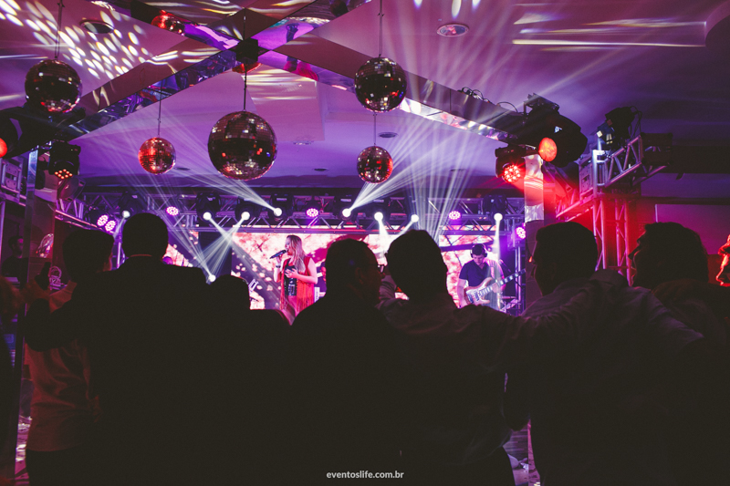 fotografia de casamento sorocaba daniele e evandro avaré alex oliveira cyndi omoto melhor fotógrafo de sp são paulo itu valinhos cerimonial angela fernandes recepção amigos animados