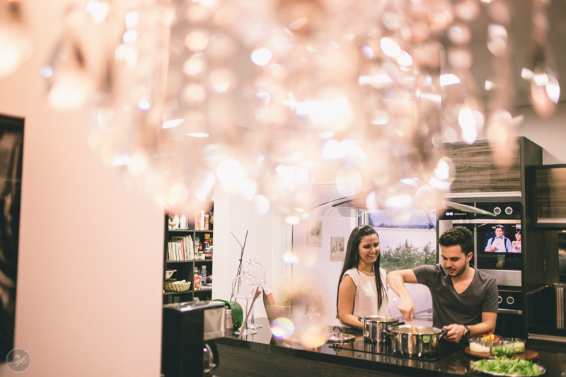 Ensaio Pré Casamento Wedding André e Rafaelly Alex Oliveira Cyndi Lara Melhor fotógrafo de Casamento de Sorocaba Fotos criativas Ensaio em CasaLuz Natural Casal Feliz Jantar