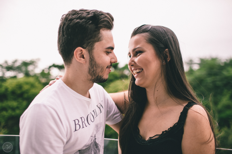 Ensaio Pré Casamento Wedding André e Rafaelly Alex Oliveira Cyndi Lara Melhor fotógrafo de Casamento de Sorocaba Fotos criativas Ensaio em CasaLuz Natural Casal Feliz Olhar