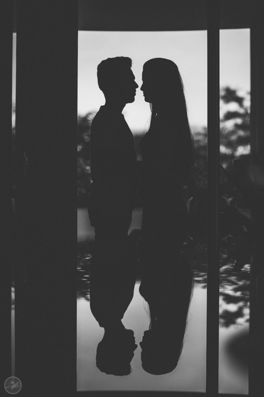 Ensaio Pré Casamento Wedding André e Rafaelly Alex Oliveira Cyndi Lara Melhor fotógrafo de Casamento de Sorocaba Fotos criativas Ensaio em CasaLuz Natural Casal Feliz Silhueta