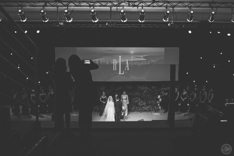 cerimônia ângulo diferente