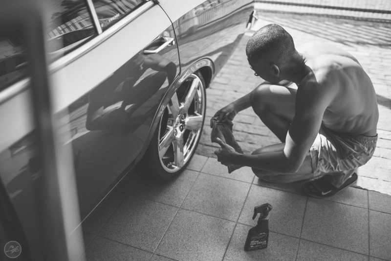 Casamento Laís e Thiago, Life Fotografia Criativa, Pessoas felizes, Case de dia, Alex Oliveira, Cyndi Omoto, Espaço Éden, Making of groom