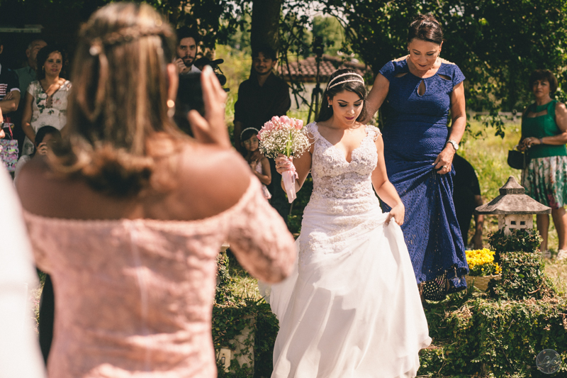 Casamento Laís e Thiago, Life Fotografia Criativa, Pessoas felizes, Case de dia, Alex Oliveira, Cyndi Omoto, Espaço Éden, entrada da noiva