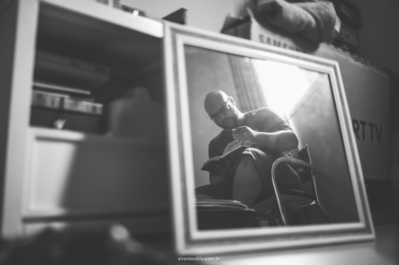 casamento kaká e victor, chacara vo toninha, sorocaba, sp, life fotografia, case de dia, bola de neve, casamento rustico, making of noivo, groom, familia, fotografia criativa