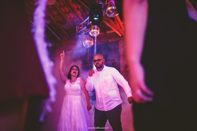 casamento kaká e victor, chacara vo toninha, sorocaba, sp, life fotografia, case de dia, bola de neve, casamento rustico, recepcao, noivos na pista, danca, musica, dj