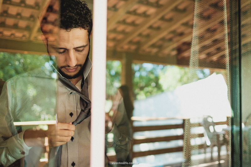 casamento telma e lucas, case de dia, casamento ao ar livre, adventista, life fotografia, fotografia espontanea, diy, making of groom, noivo