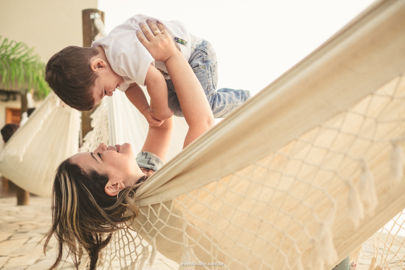 Ensaio familia, casal, filhos, crianças, fotografia criativa, espontanea, life fotografia, infância, mãe e filho, mother, mom, presente