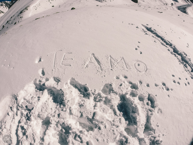 Mendoza Argentina Vini e Bete Life Fotografia Destination Photographer Fotografia espontânea ensaio casal te amo neve inverno