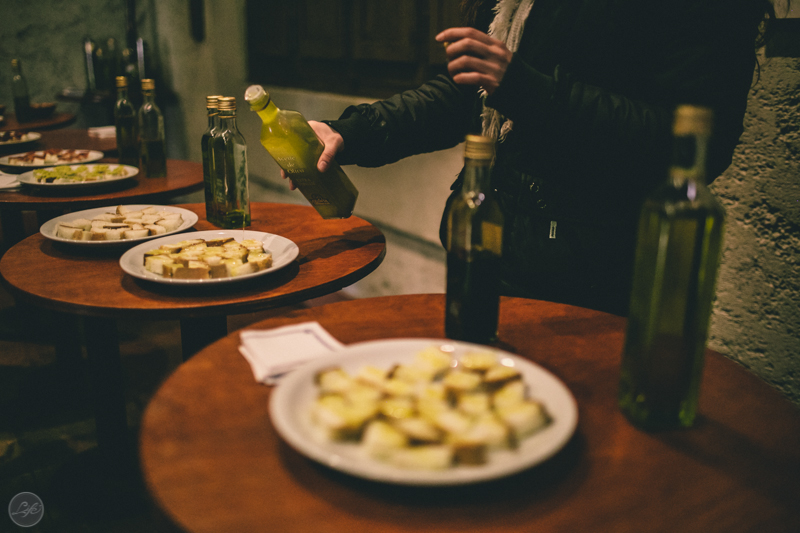 Mendoza Argentina Vini e Bete Life Fotografia Destination Photographer Fotografia espontânea ensaio casal azeite degustação vinicola