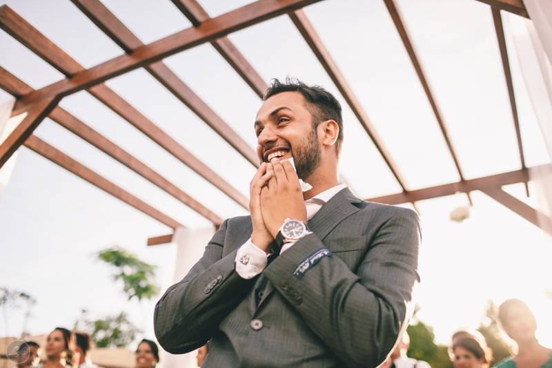 noivo, groom, entrada da noiva, fotografia espontânea, casamento de dia, case de dia, casamento rústico, diy, expressão do noivo, surpresa