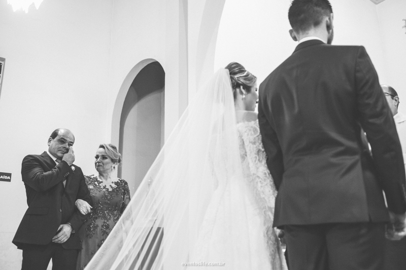 Casamento Desirée e Renan São Roque Life Fotografia Sorocaba Luz Natural Fotografia Criativa Espontânera Wedding phtographer yesido vestida de noiva cerimônia