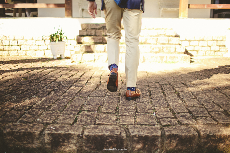 Casamento Camila e Jared, Wedding day, Life Fotografia, case de dia, Fotografia de casamento Sorocaba, Fotografia criativa, Making of groom, noivo, meia, detalhe, datail