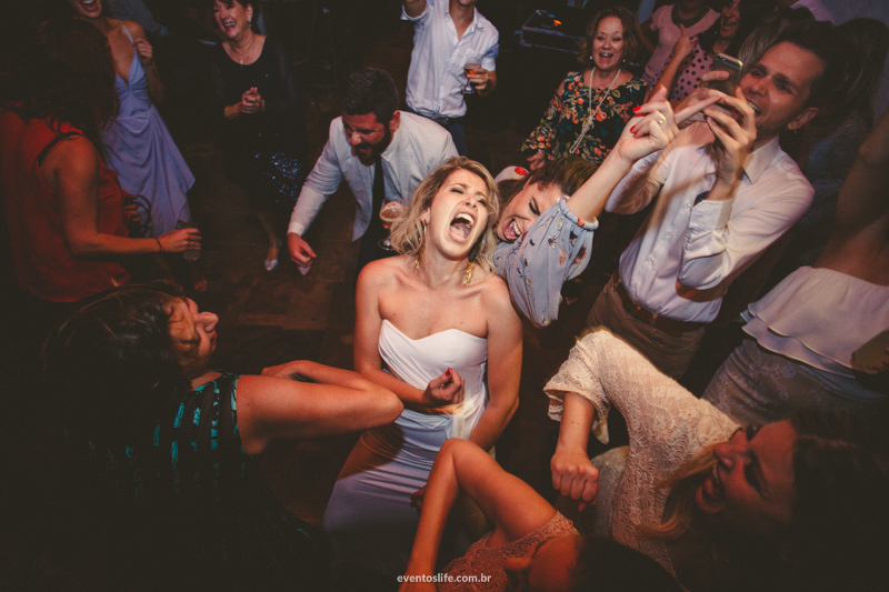 Casamento Camila e Jared, Wedding day, Life Fotografia, case de dia, Fotografia de casamento Sorocaba, Fotografia criativa, festa de casamento, destination wedding, festa animada, party rock