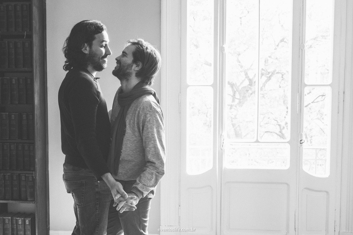 Ensaio Life Fotografia Destination Photographers Montevideo Uruguay Sessao Footgrafica Fotografia espontanea criativa casal dançando