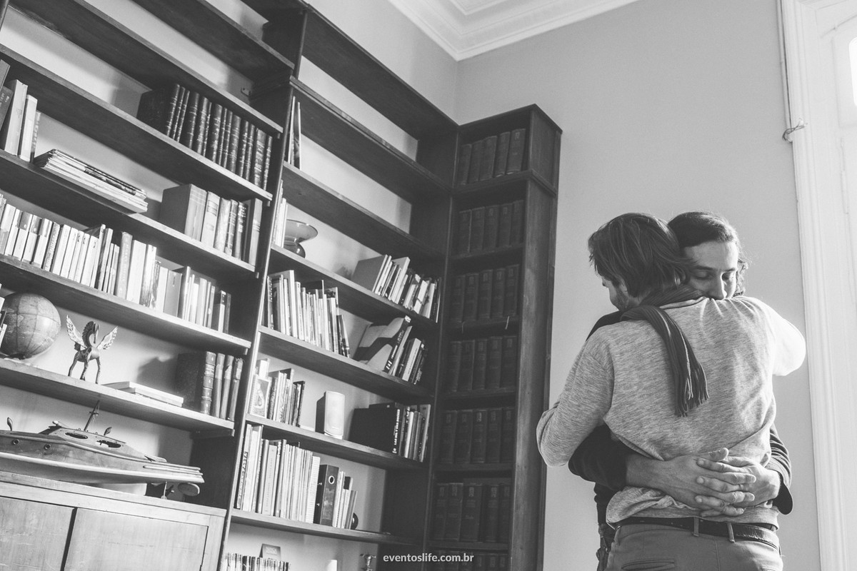 Ensaio Life Fotografia Destination Photographers Montevideo Uruguay Sessao Footgrafica Fotografia espontanea criativa trocando carinho