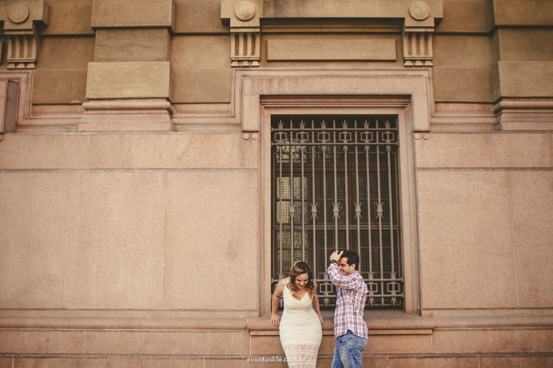Ensaio em São Paulo Casal Pré Casamento Pré Wedding Centro Velho Fotografia Criativa e Espontânea Noivos Life Fotografia xaveco