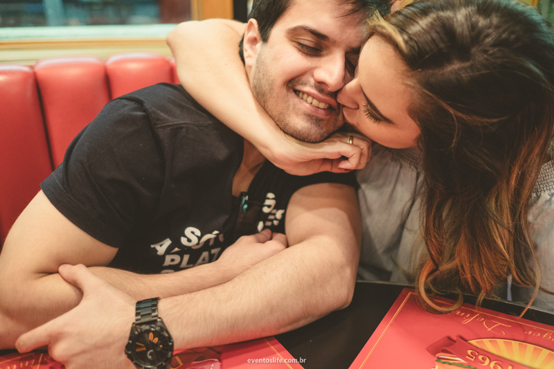 Ensaio em São Paulo Casal Pré Casamento Pré Wedding Centro Velho Fotografia Criativa e Espontânea Noivos Life Fotografia amor